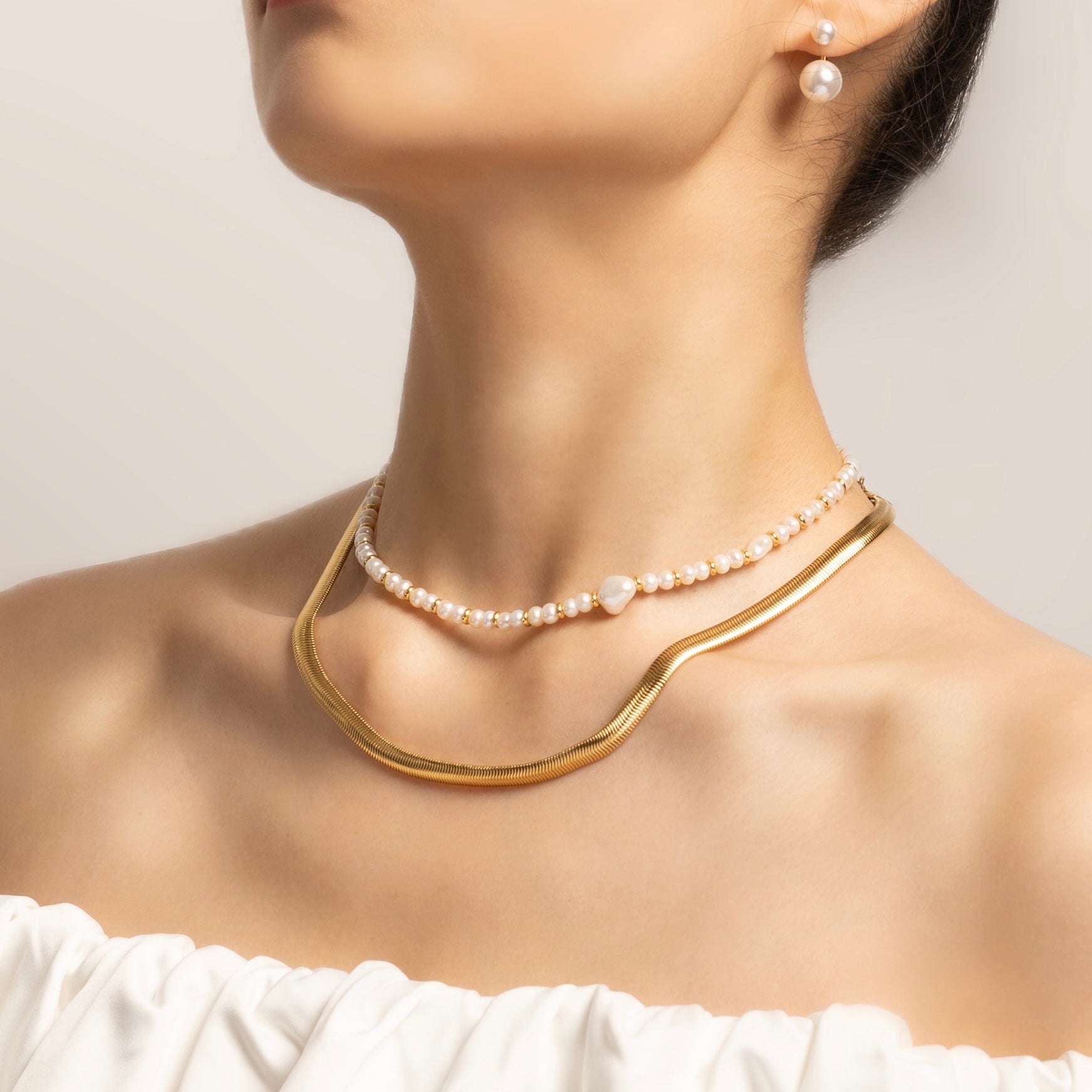 Madeleine Stable Necklace